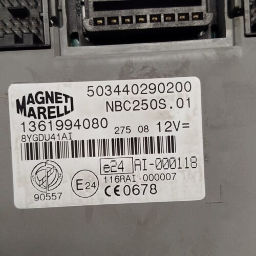 Caja de fusibles Peugeot Boxer Citroen Jumper Fiat Ducato 1361994080 503440290200