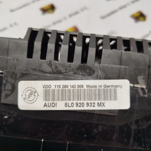 Cuadro de instrumentos Audi A3 8L0920932MX 8LO920932MX VDO 110280142008