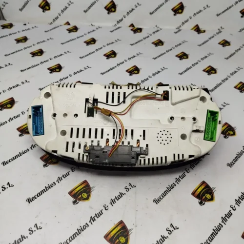 Cuadro de instrumentos Audi A3 8L0920900A 8L0 920 900A