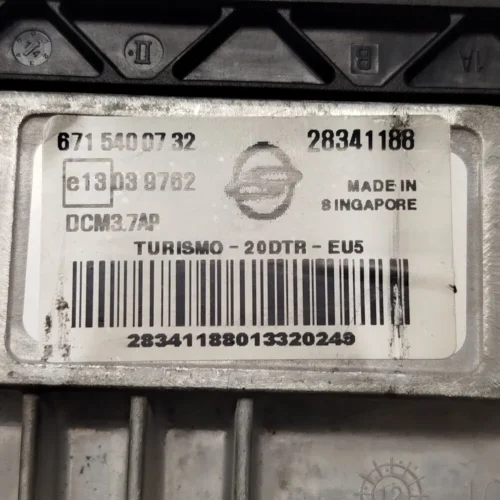 Centralita del motor SSANGYONG RODIUS 6715400032 6715400732 DCM3.7AP