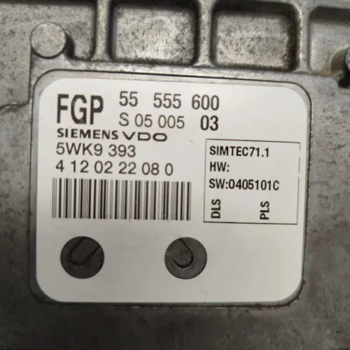 Centralita del motor OPEL 55555600 5WK9393