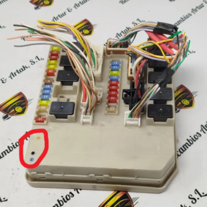 Caja de fusibles Renault Modus Clio 8200233293F 233293F