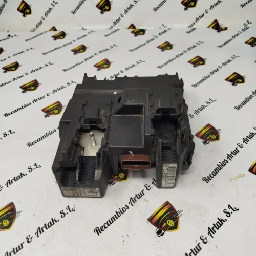 Caja de fusibles BATERÍA Citroen 9675349880 22661F01 BPGA-JL01-00 E1065591-1000