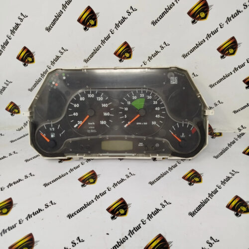 Cuadro de instrumentos Iveco Daily 504109087 155160000104 - SIN CARCASA