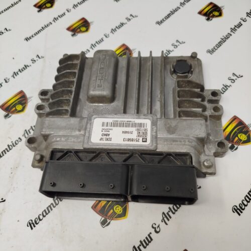 Centralita del motor Opel Antara 25189813 25184894 DCM3.7AP