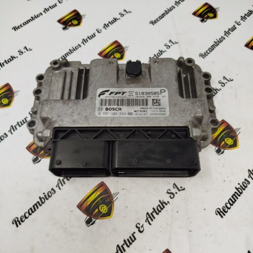 Centralita del motor Alfa Romeo FIAT 0261S04664 51830585 51830585P