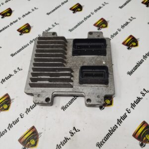 Centralita del motor OPEL Vauxhall Meriva 12679197 12679199 ACB5