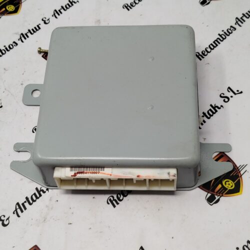 Unidad de control Ssangyong Rodius 8712021110 87120-21110