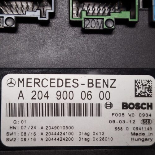 IMG_20260622_121801 Caja de Fusibles Mercedes C W204 A2049000600 A2049010500 A2044424100 A2044424200