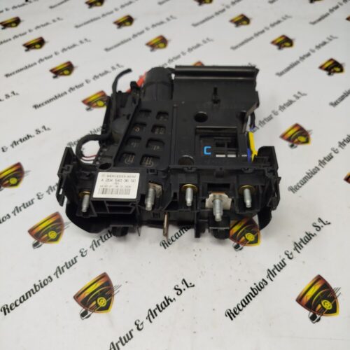 Caja de Fusibles Mercedes Clase C W204 A2045403650 A0035420019