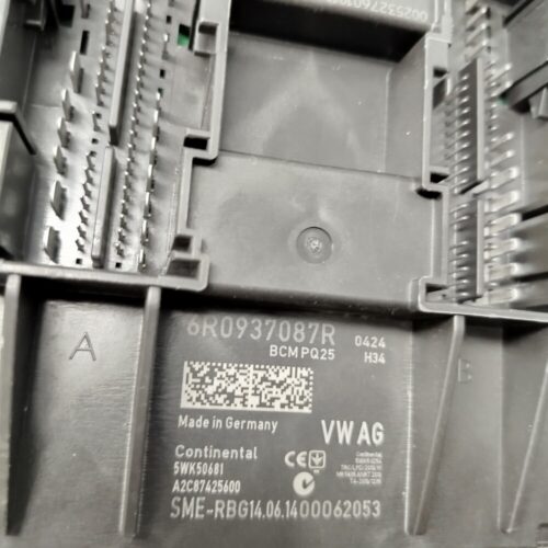Unidad de control confort VW SEAT IBIZA SKODA 6R0937087R 5WK50681 BCMPQ25