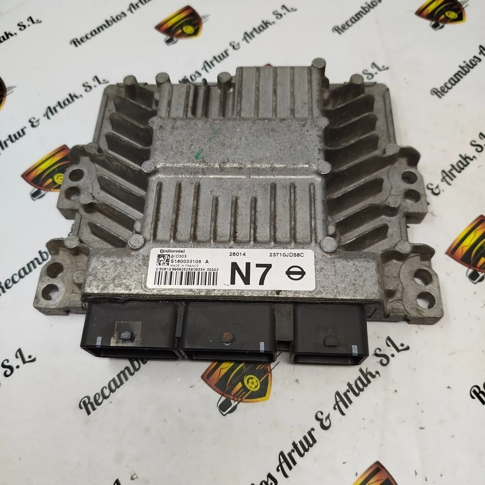Centralita del motor NISSAN QASHQAI SID303 S180033106A 23710JD58C N7
