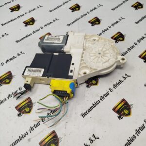 Motor elevalunas delantero derecho PEUGEOT 307 CC 307CC 9681588180 965494-100 503620150405