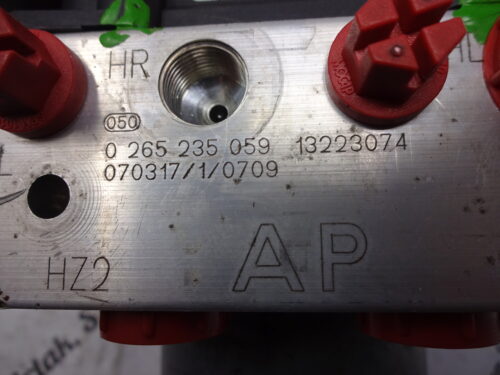 DSC03225 ABS Opel Corsa D 0265235059 0265950513 13223074 AP 13223074AP