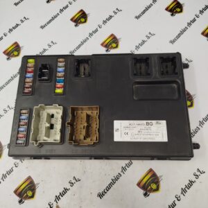 Caja de fusibles Ford Transit 8C1T-14A073-BG 8C1T14A073BG 5WK48947Q