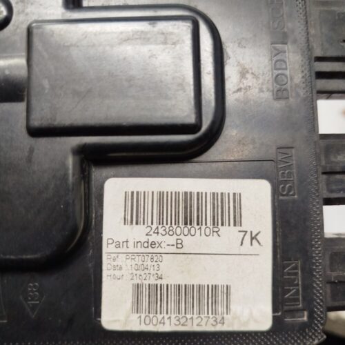 Unidad de control de la batería RENAULT MEGANE 243800010R