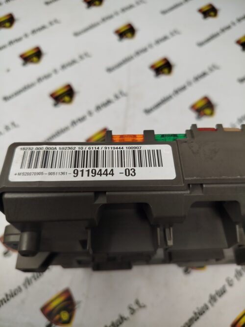 Caja de fusibles BMW 911944403 9119444-03 9119444