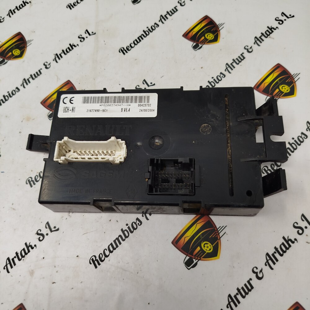 Modulo de control de la carrocería RENAULT UCH-N1 P8200374947H P8200374947-H