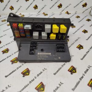 Caja de fusibles Mercedes Sprinter A9069004700 A9069011500 A9069027500 A9065454201 ZGS001