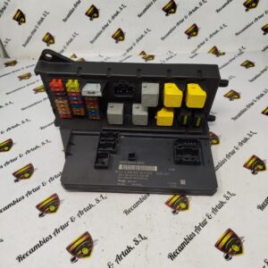 Caja Fusibles Mercedes Sprinter A9065452801 A9065450701 A9064420600 A9065450401