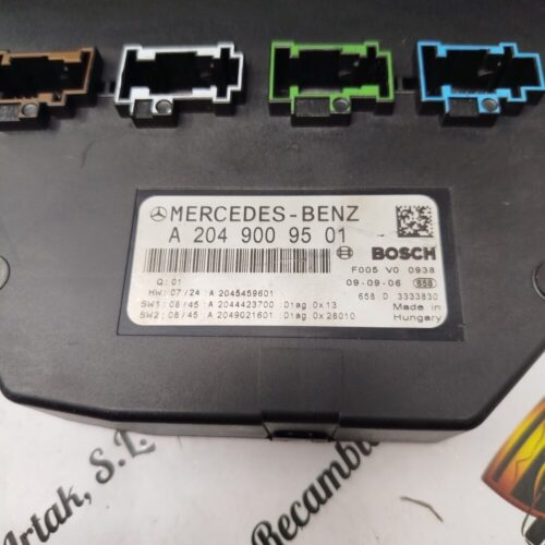 Caja fusibles SAM Mercedes Clase C W204 A2049009501 A2045459601 A2044423700 A2049021601 F005V00938