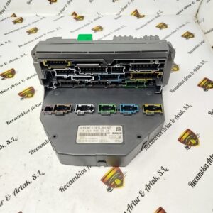 Caja fusibles SAM Mercedes Clase C W204 A2049009501 A2045459601 A2044423700 A2049021601 F005V00938